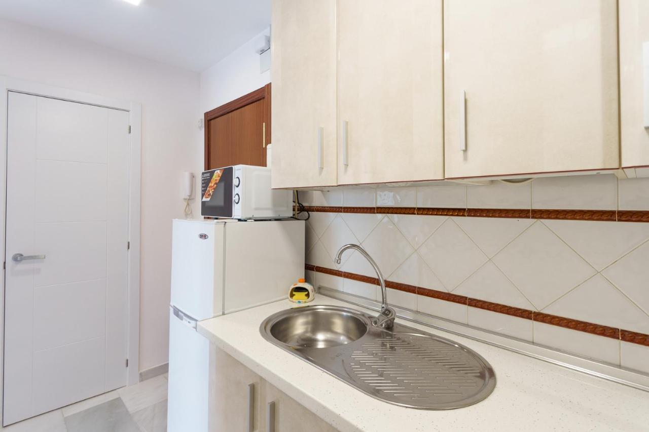Malagasuite Carihuela Apartments Torremolinos Exteriér fotografie